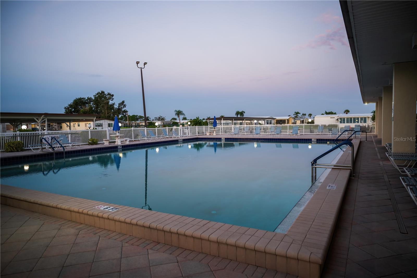 Image 16 of 52 For 504 La Playa Circle