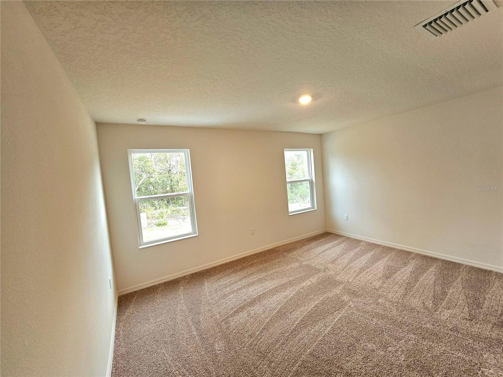 Image 3 of 10 For 14927 25th Circle