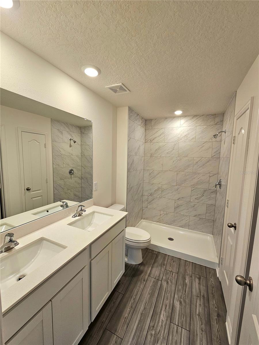 Image 7 of 10 For 14927 25th Circle