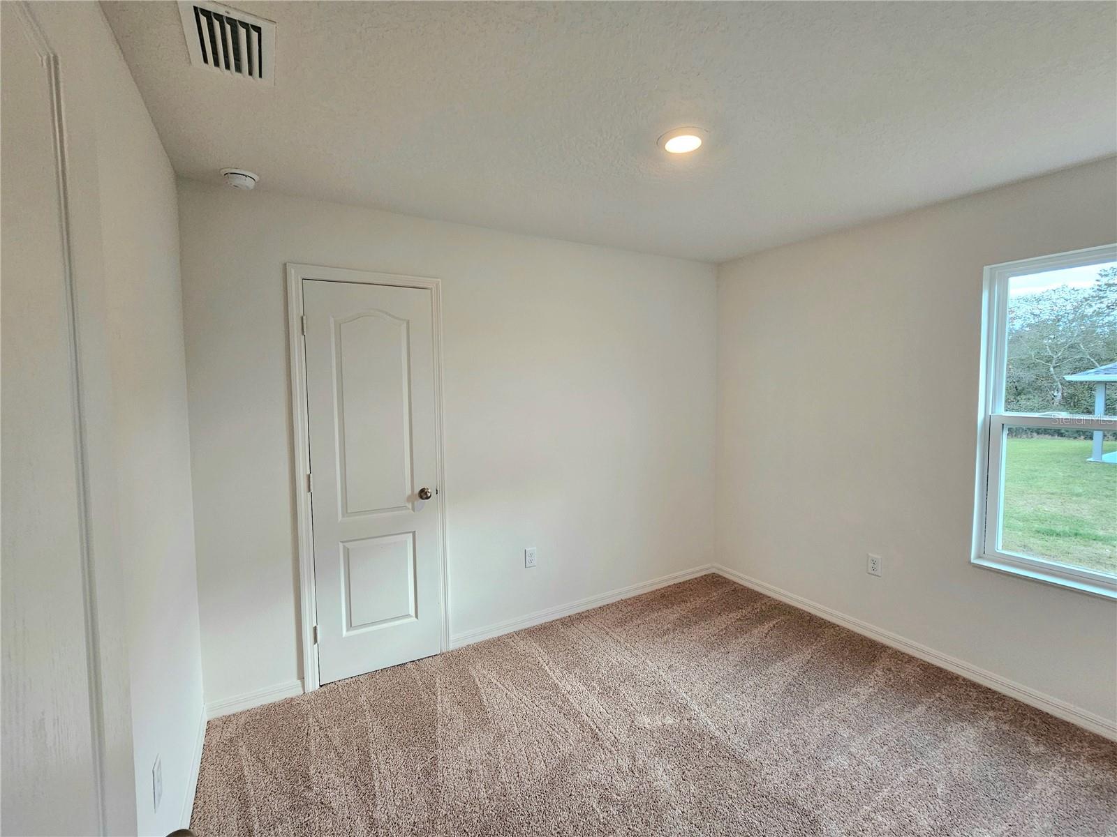 Image 9 of 10 For 14927 25th Circle