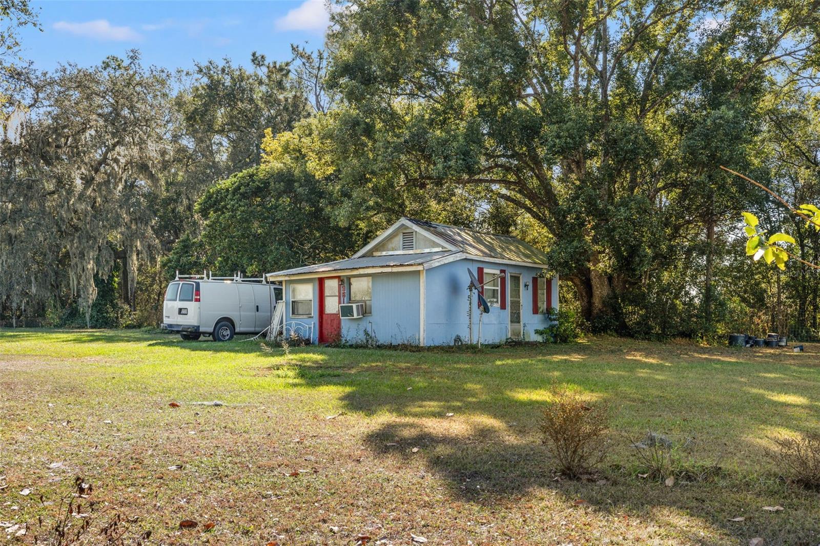 Listing photo id 42 for 9630 Us Highway 301