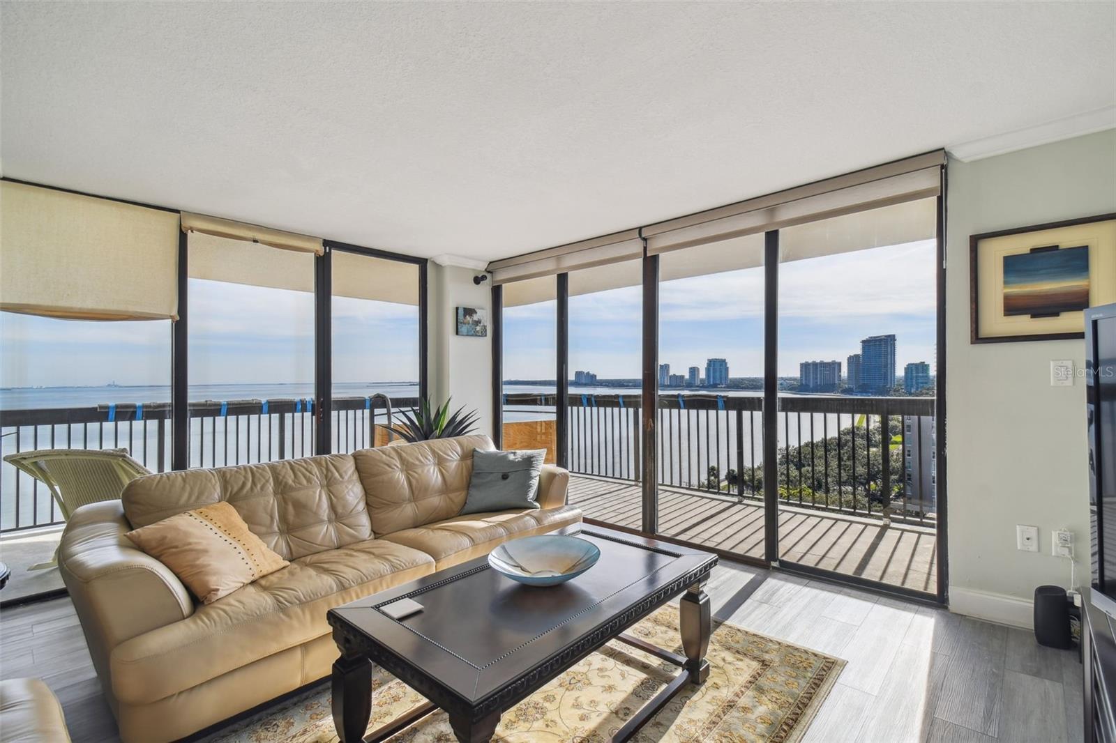 Image 14 of 51 For 2413 Bayshore Boulevard 1404