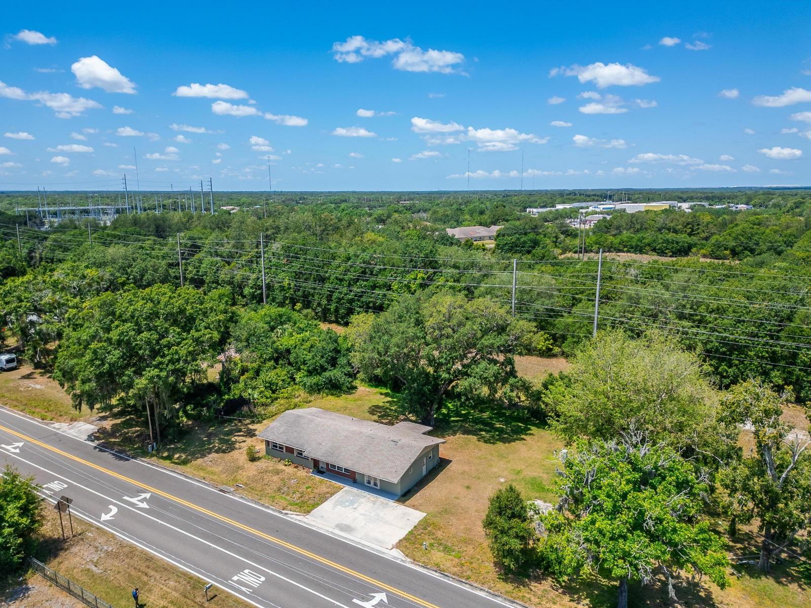 Image 45 of 47 For 19524 Boyette Road