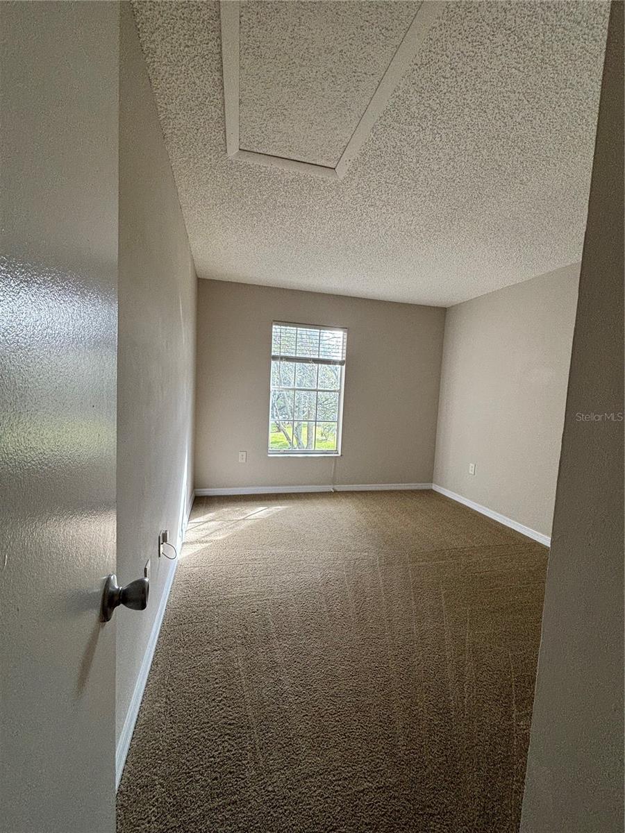 Image 12 of 17 For 2690 Coral Landings Boulevard 631