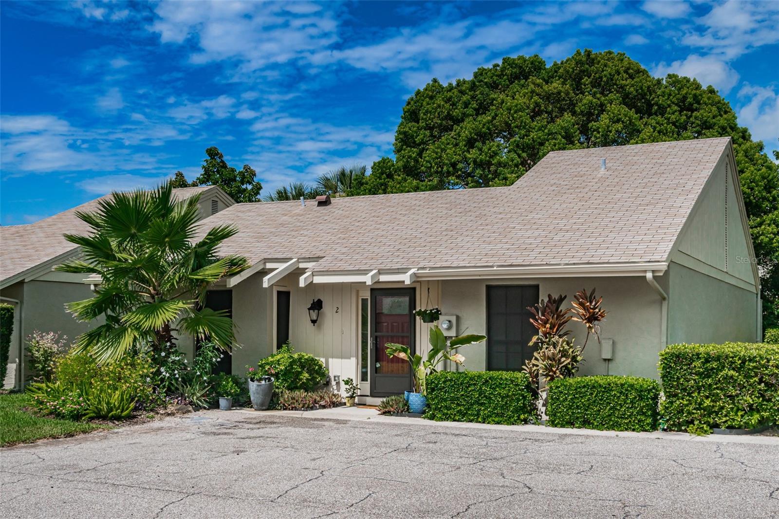 Details for 2 Windrush Bay Drive, TARPON SPRINGS, FL 34689