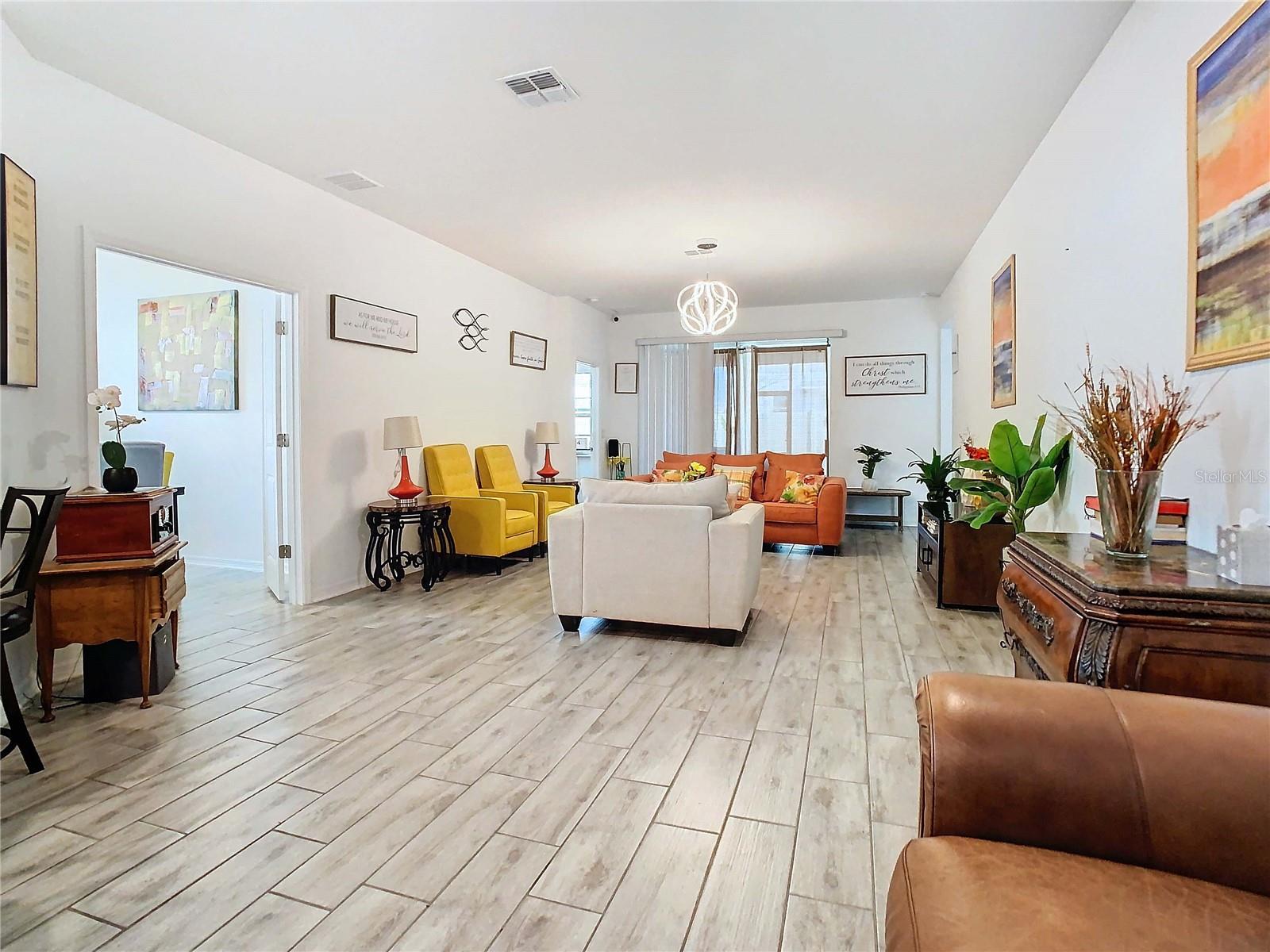 Image 30 of 81 For 590 Tanaro Lane