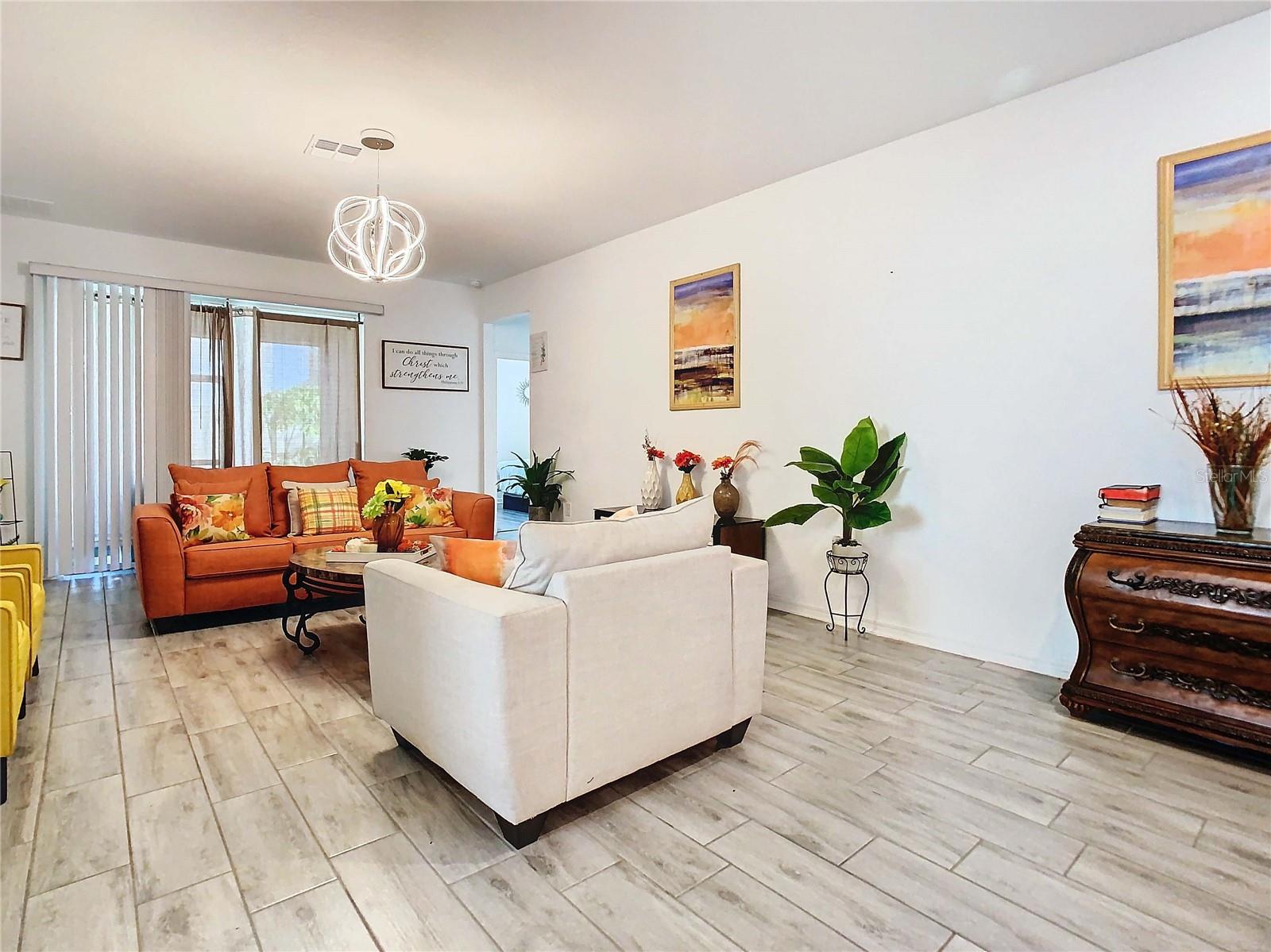 Image 33 of 81 For 590 Tanaro Lane