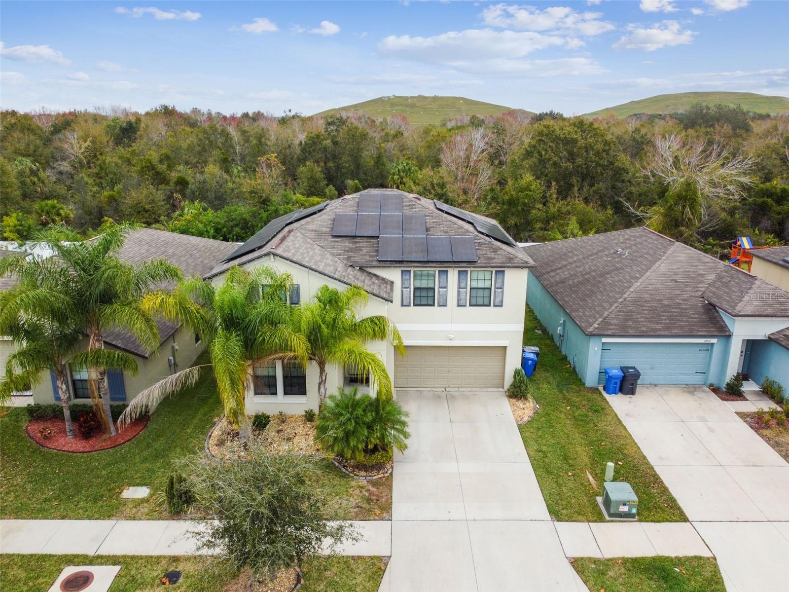 Listing photo id 0 for 10032 Carloway Hills Drive