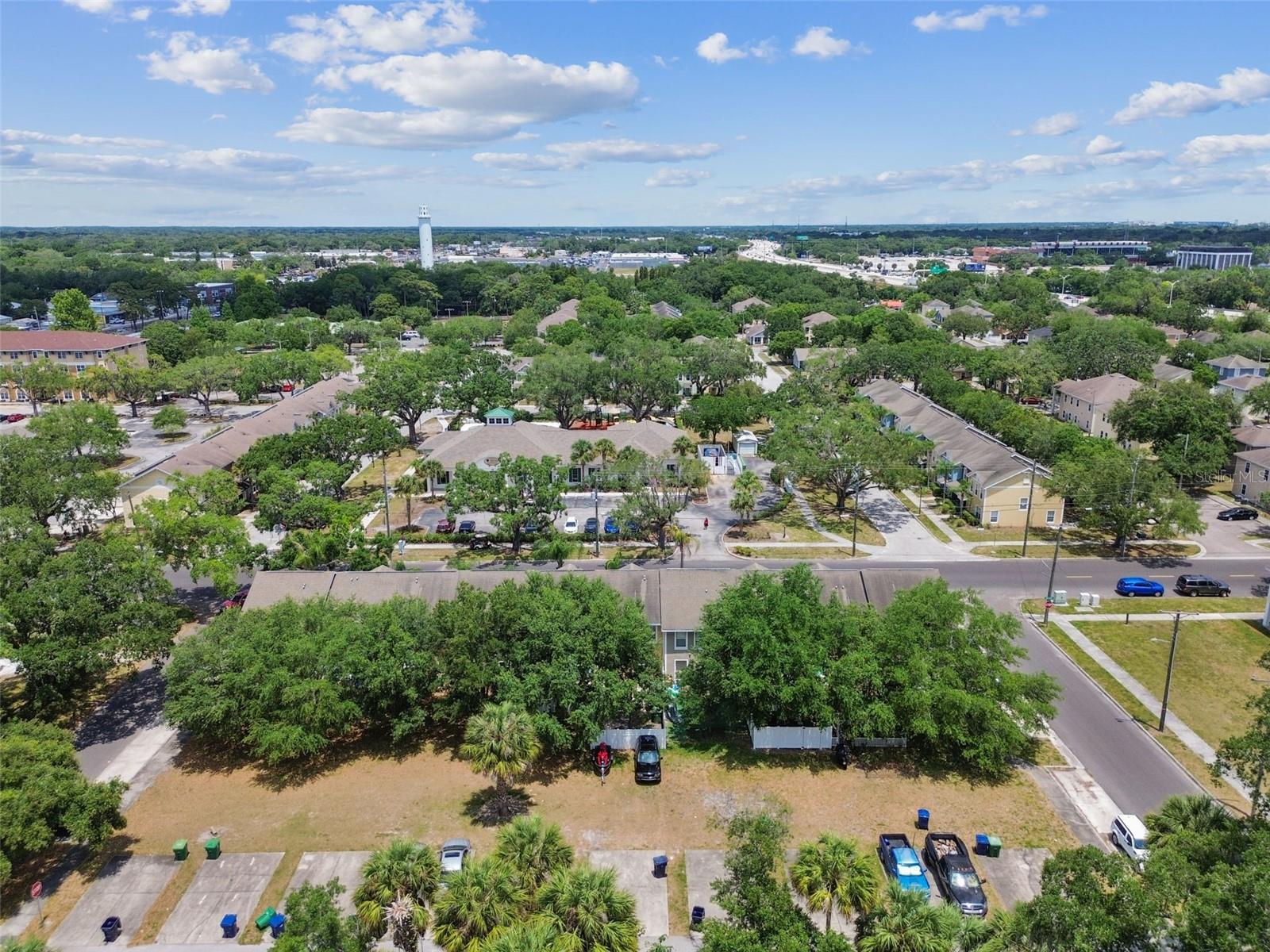 Listing photo id 77 for 209 Broad Street