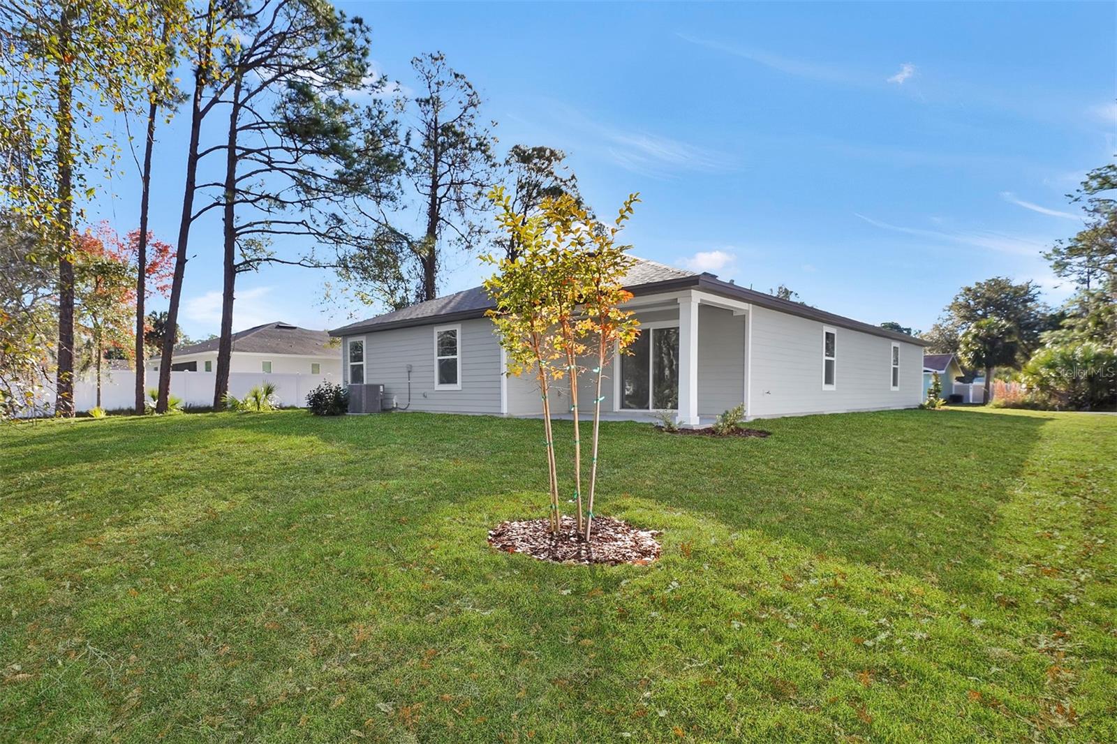 Image 10 of 10 For 33 Pineapple Drive