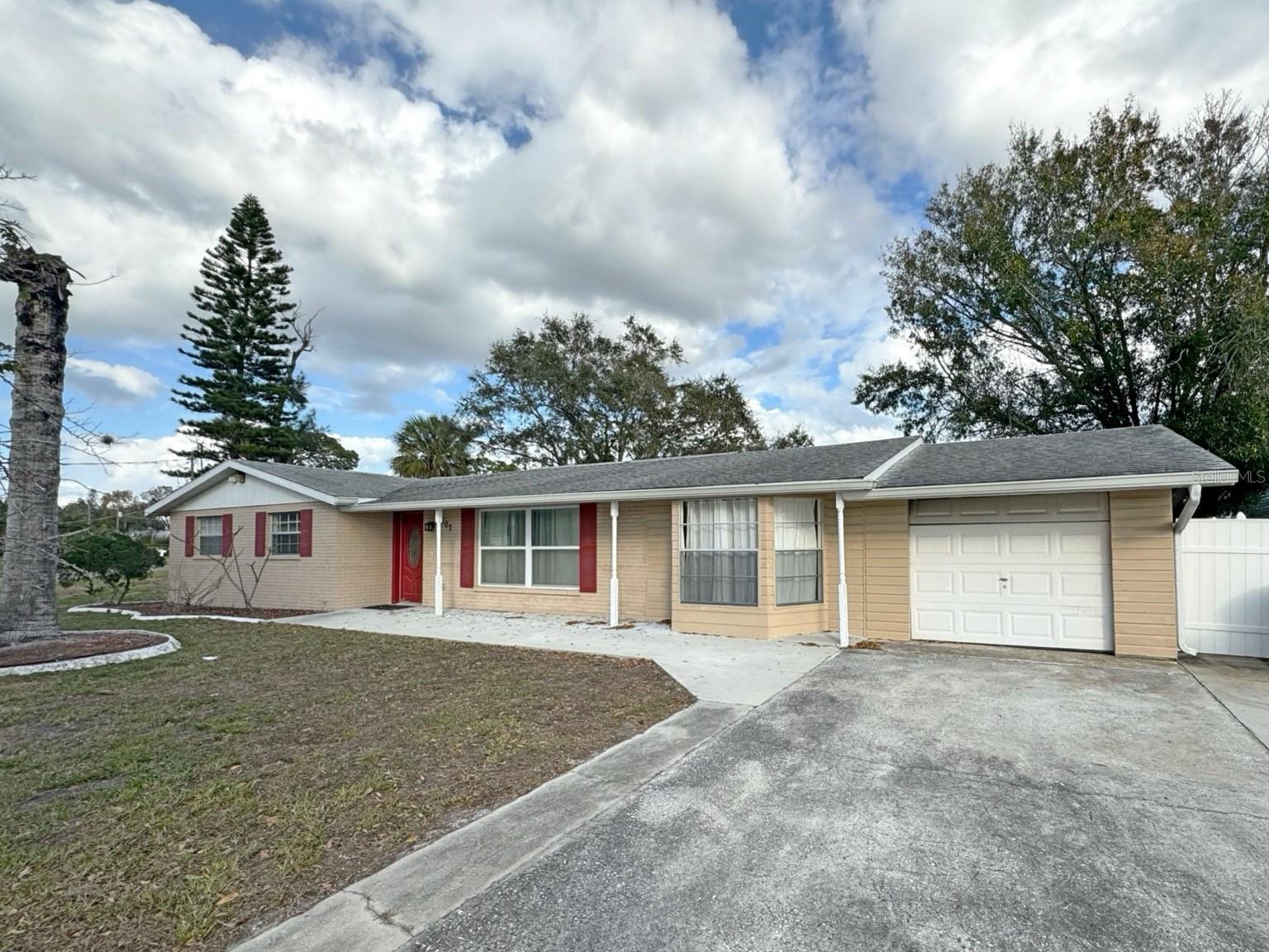 Details for 107 North Branch Road, RUSKIN, FL 33570
