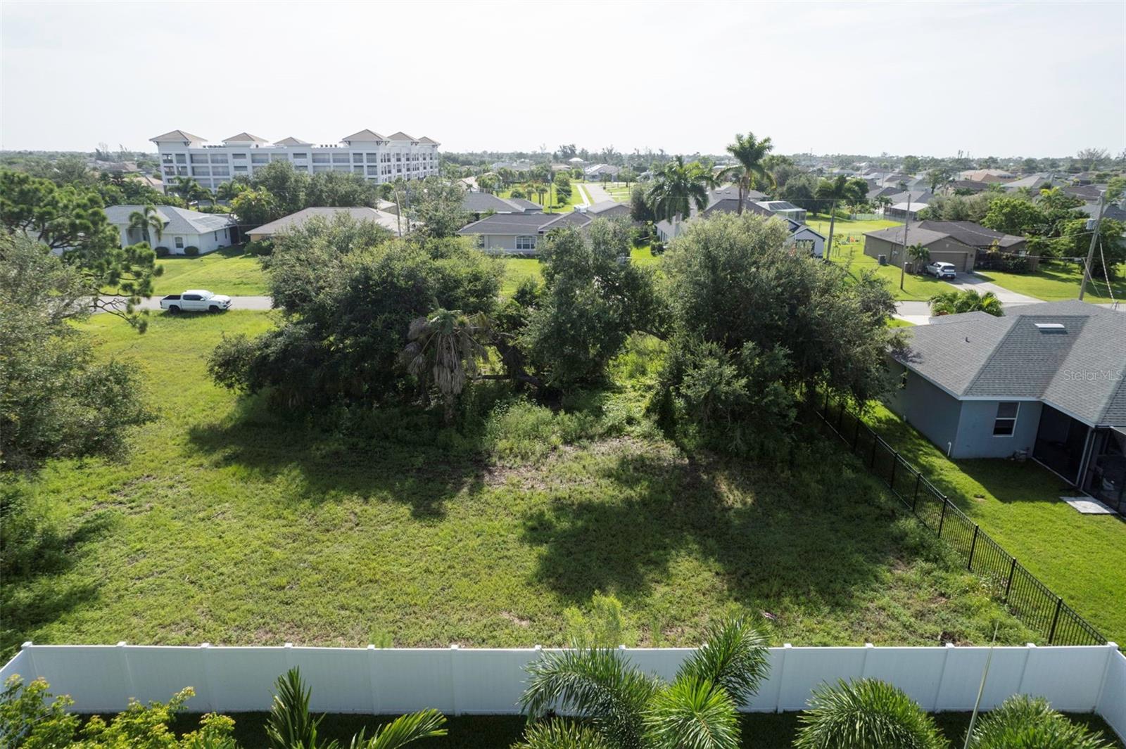 Image 4 of 15 For 1502 19th Avenue