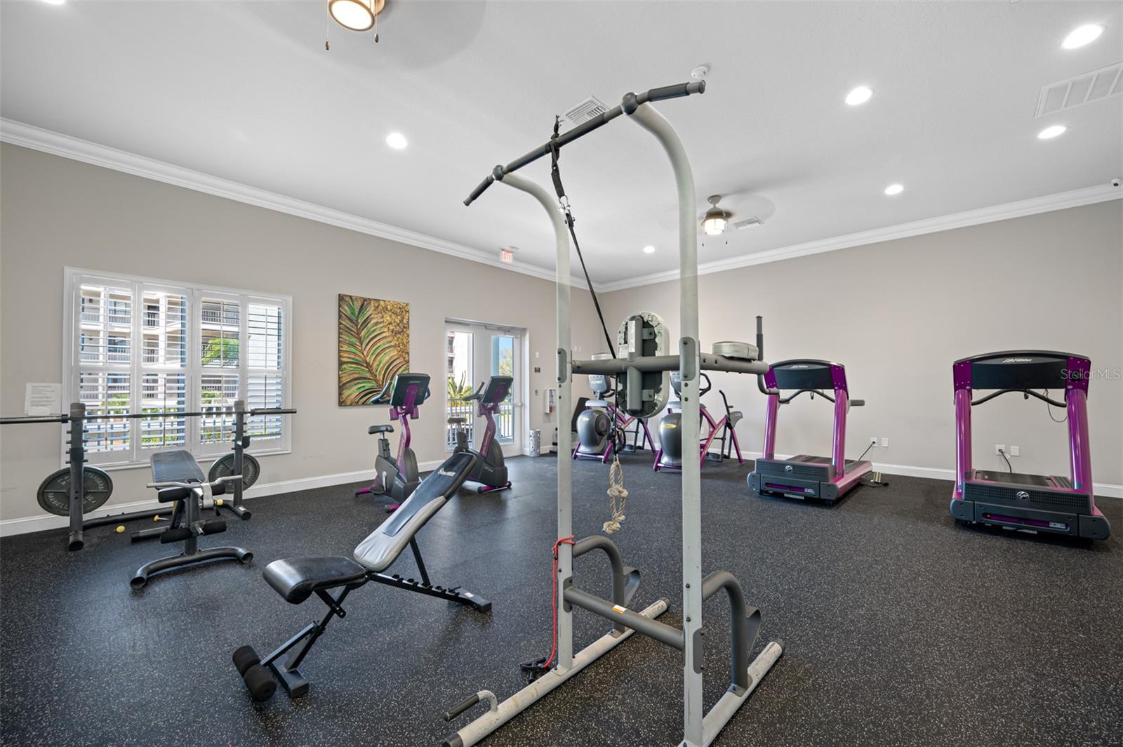 Listing photo id 34 for 8251 Brent Street 912