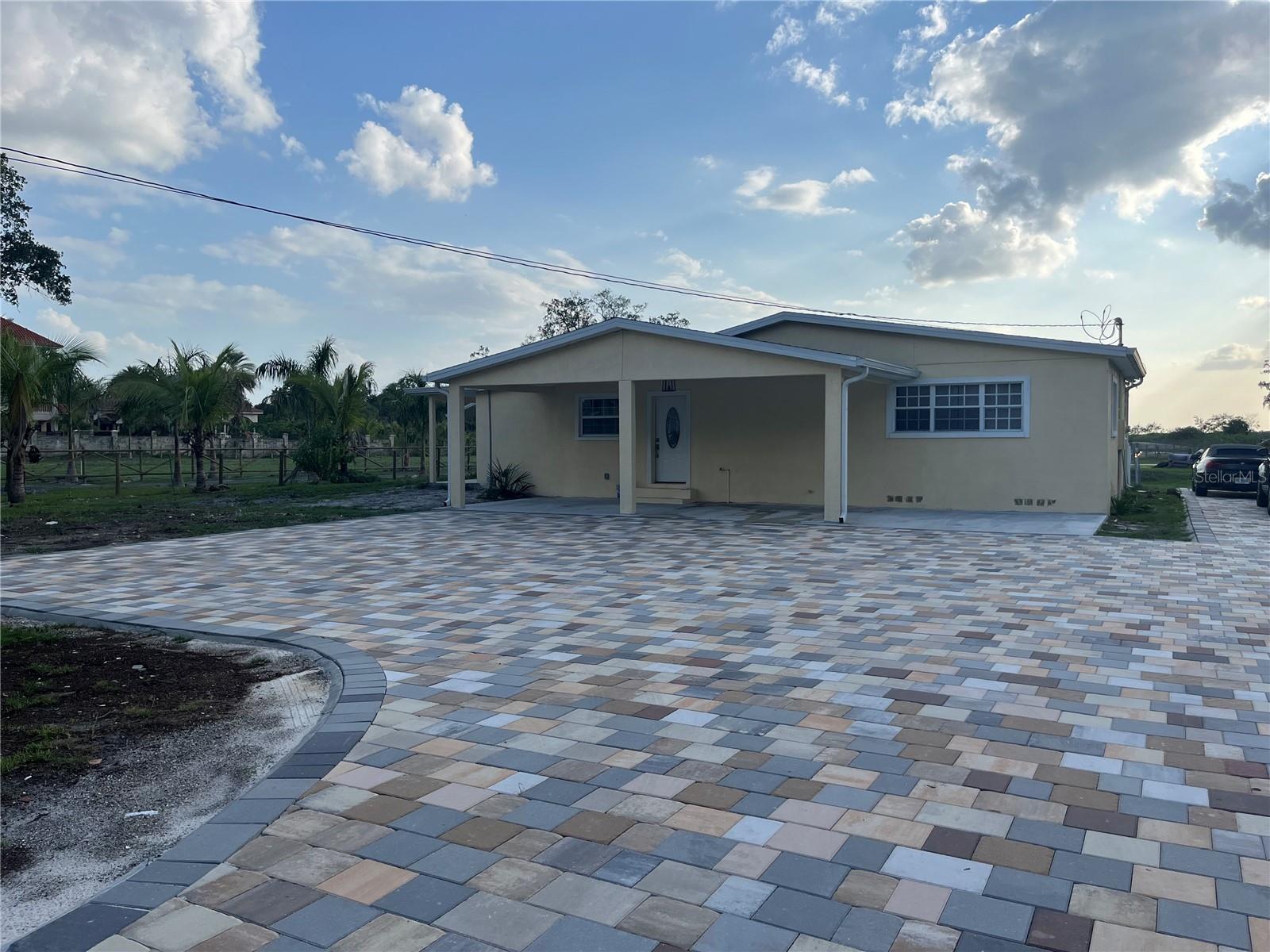 Details for 5012 Troydale Road, TAMPA, FL 33615