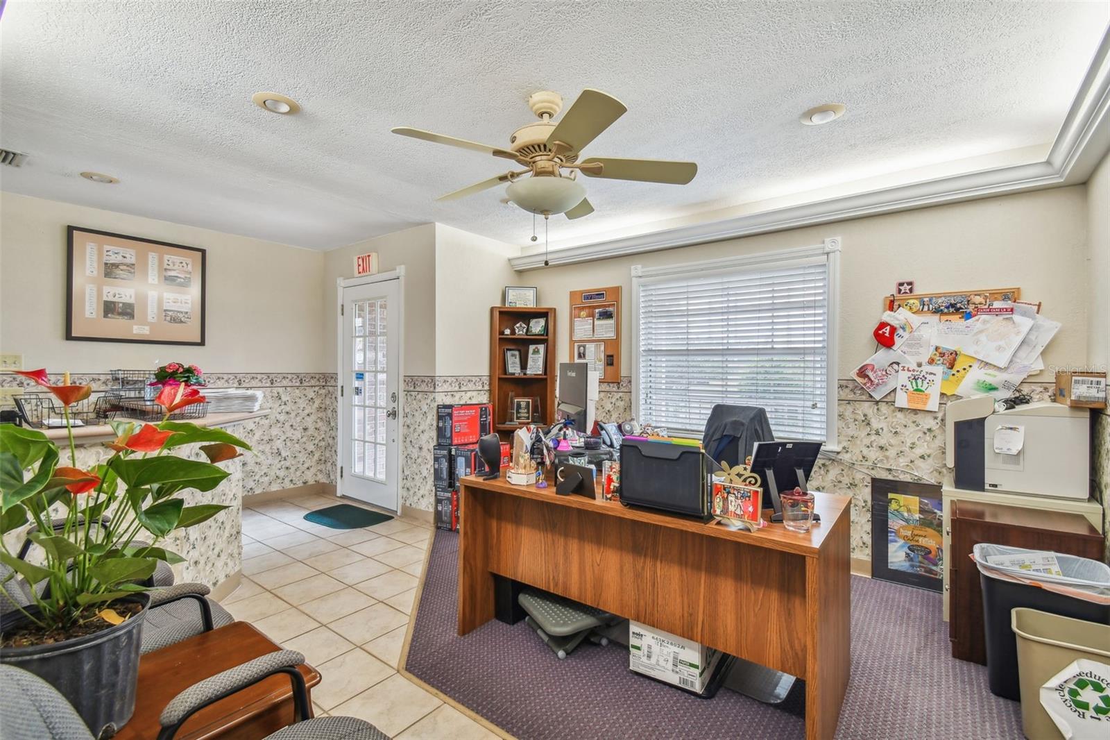 Image 23 of 77 For 10510 Gibsonton Drive