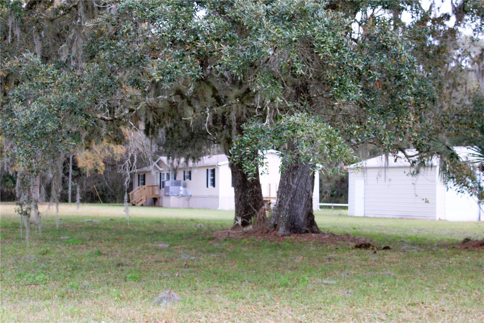 Listing photo id 35 for 19058 Wiscon Road