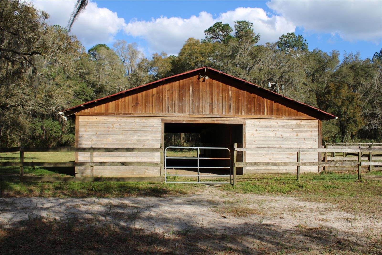 Listing photo id 37 for 19058 Wiscon Road