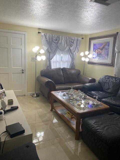 Image 6 of 15 For 2933 Leroy Street