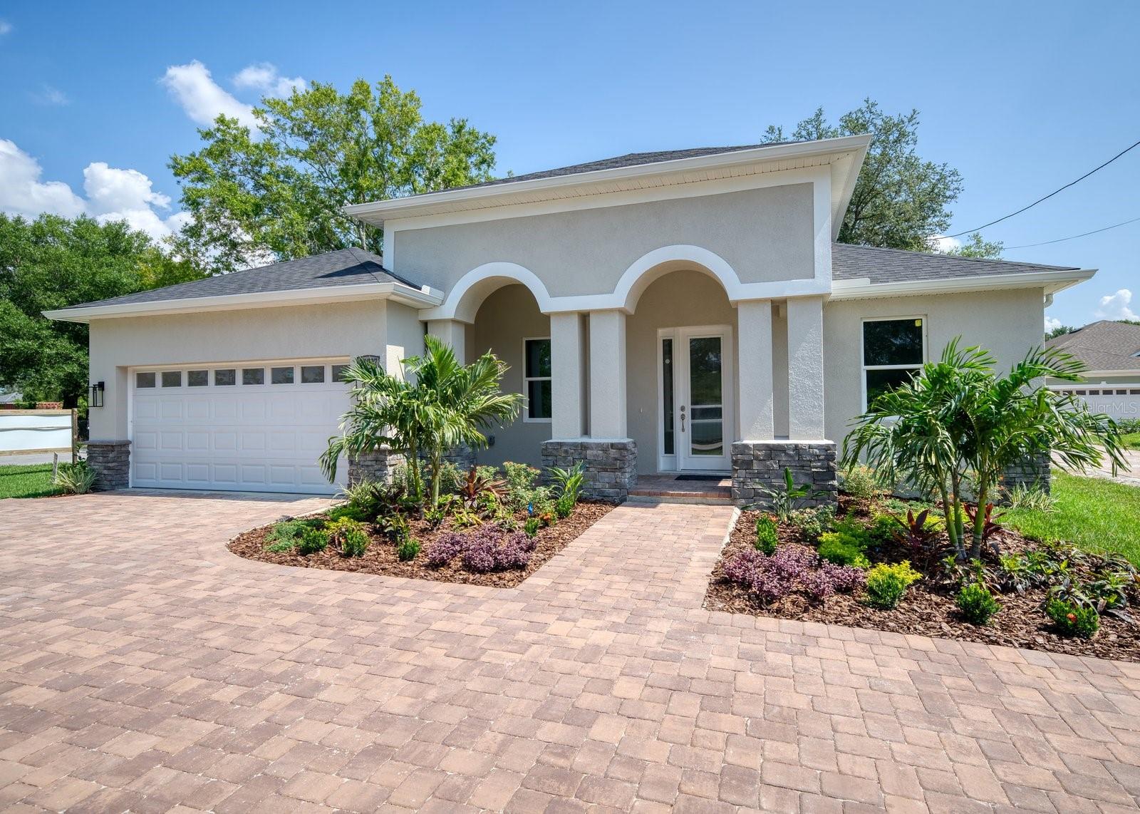 Details for 20007 Leonard Road, LUTZ, FL 33558