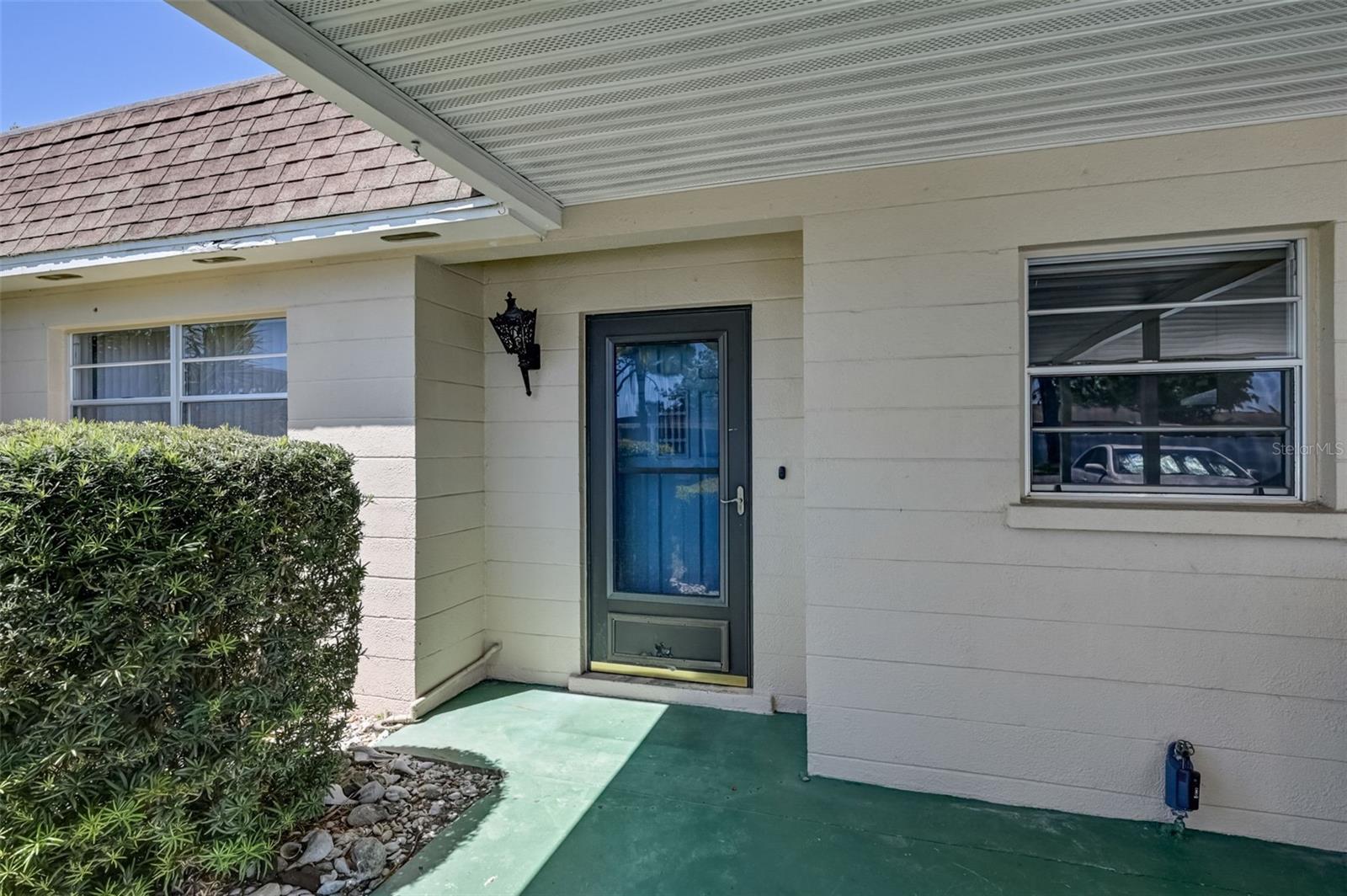 Details for 604 Park Circle 16, BRADENTON, FL 34207