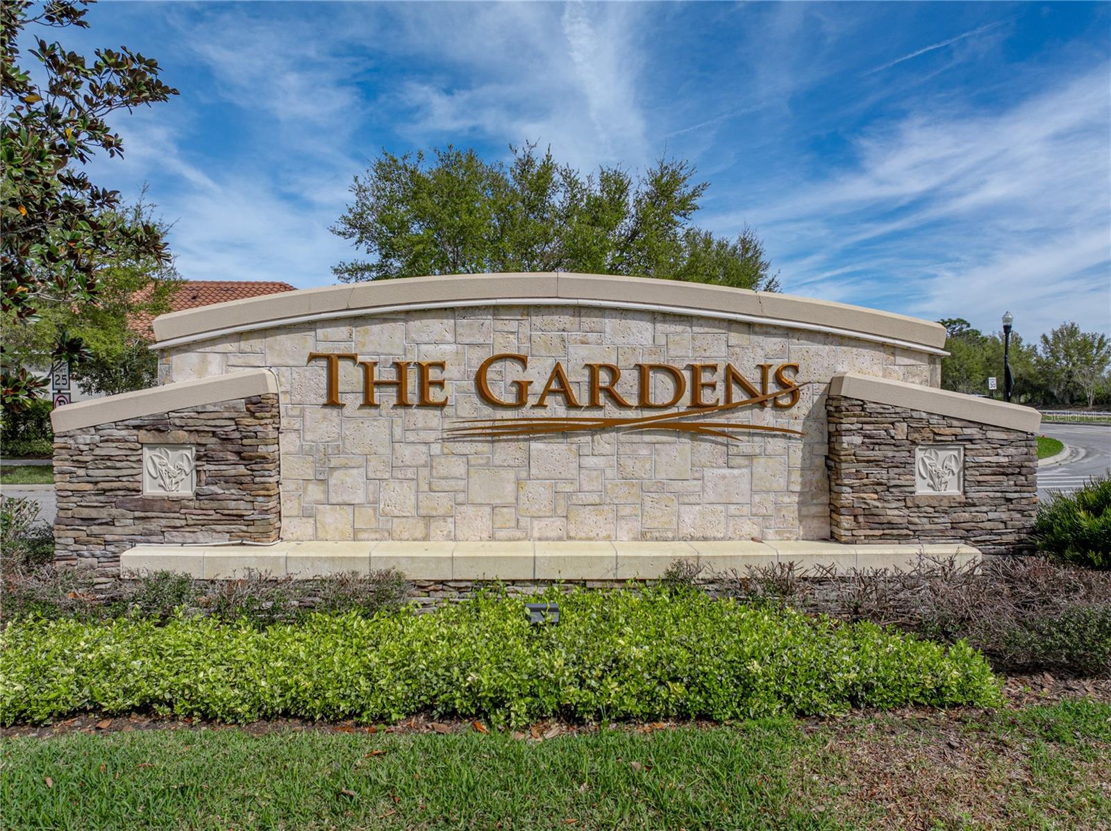 Listing photo id 94 for 32873 Estate Garden Drive