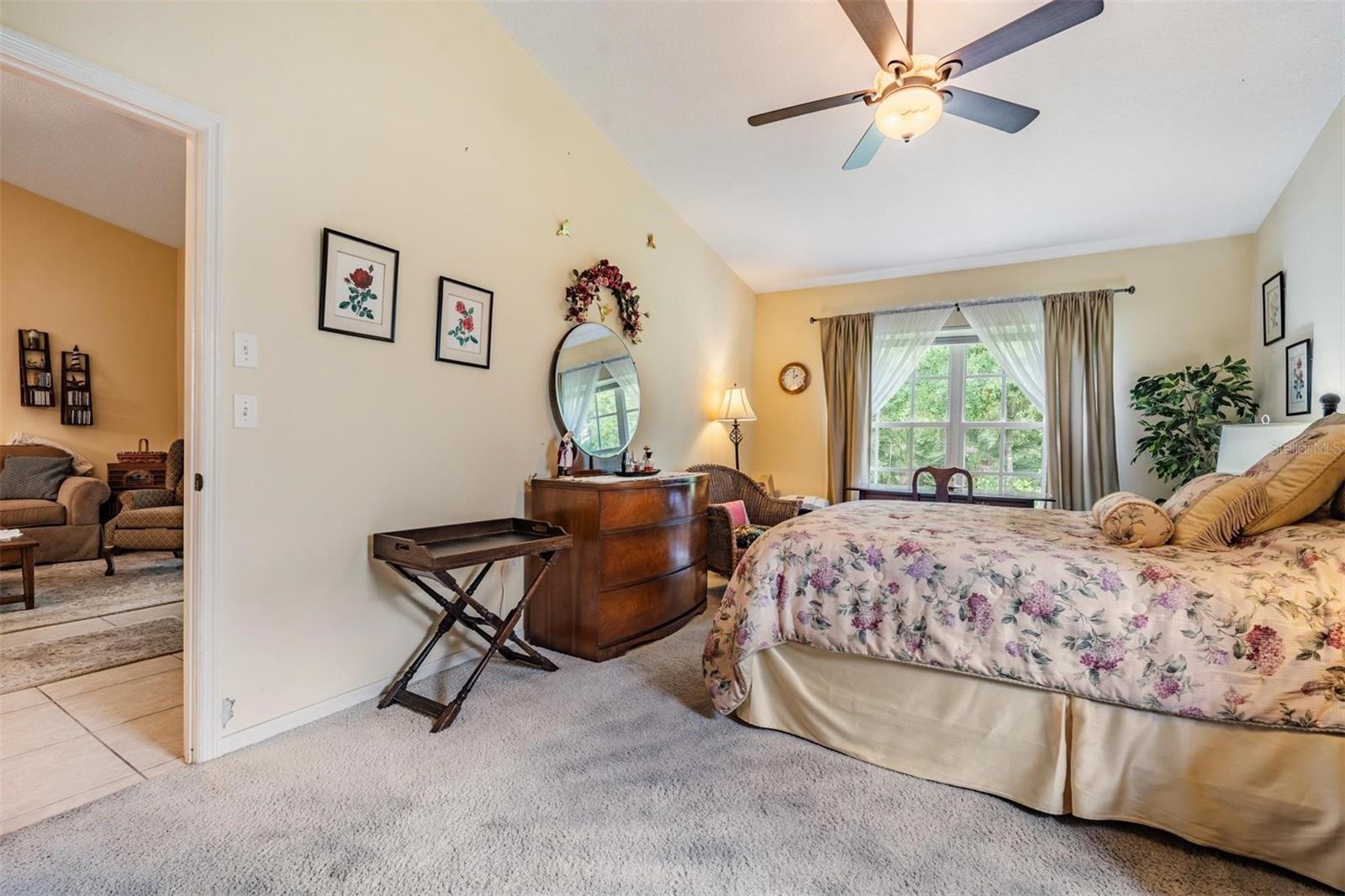 Listing photo id 22 for 34746 Double Eagle Court