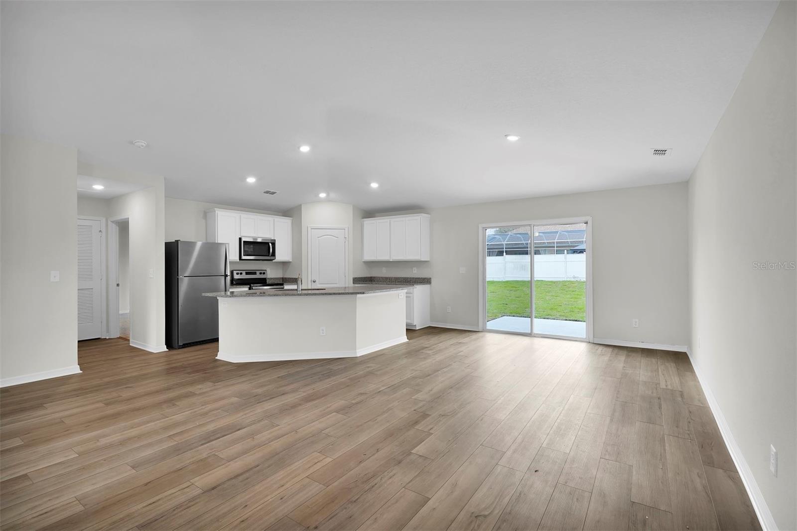 Image 5 of 14 For 80 Princeton Lane