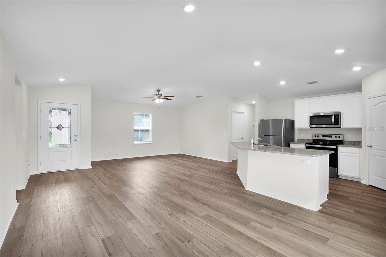 Image 6 of 14 For 80 Princeton Lane