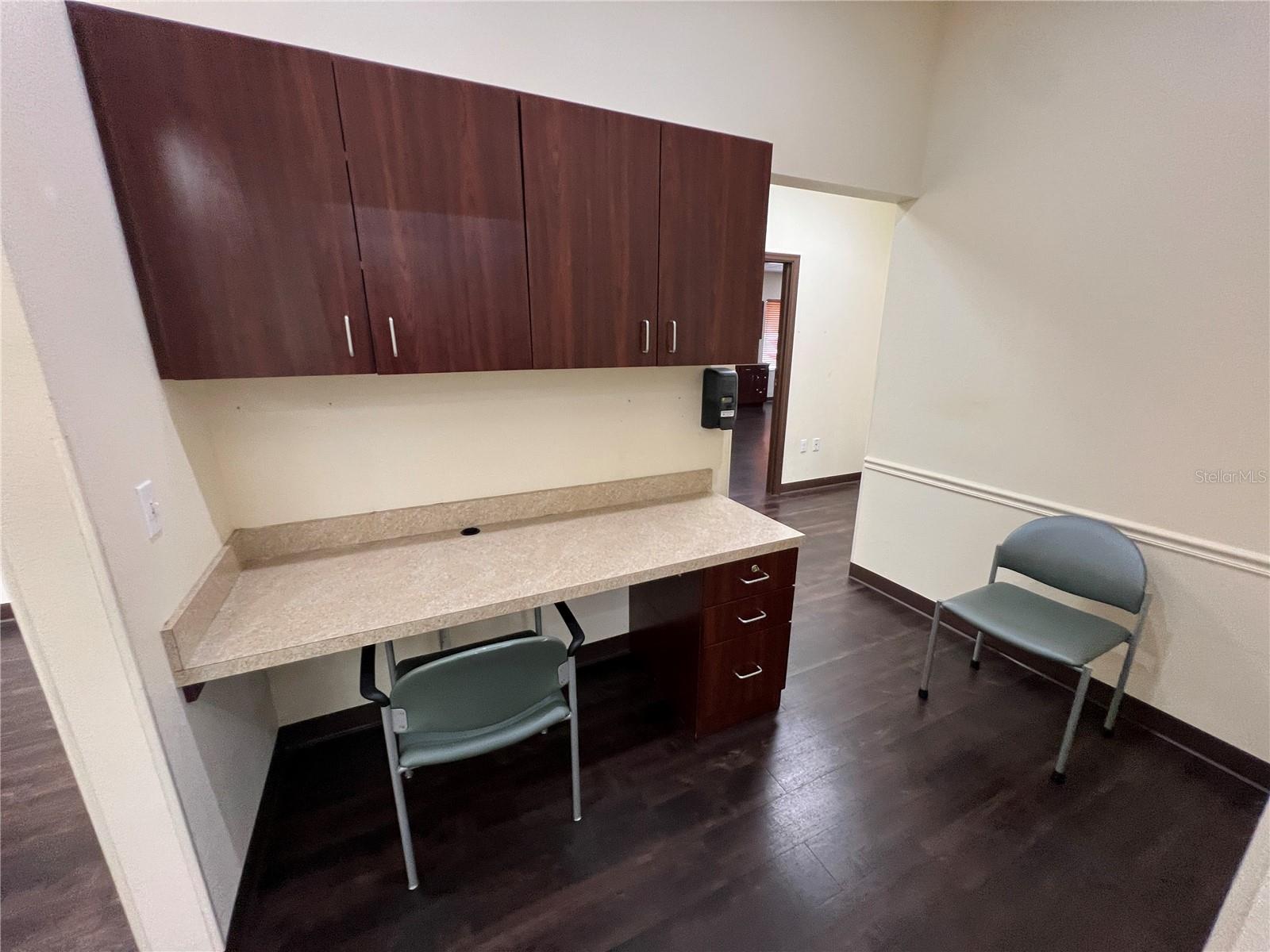 Image 22 of 40 For 533 Medical Oaks Avenue 3