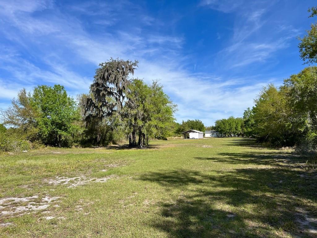 Listing photo id 24 for 3011 Logue Road