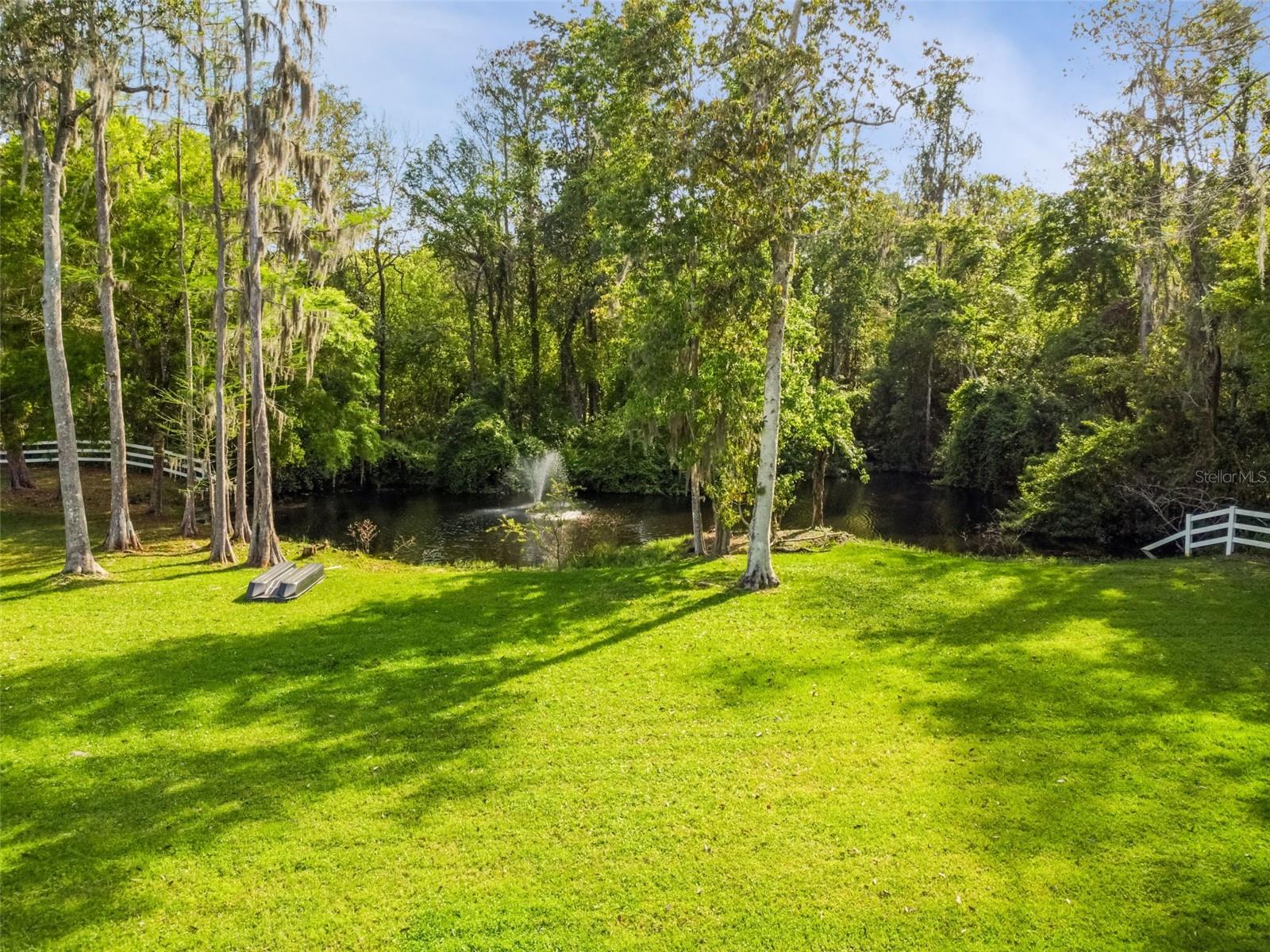 Listing photo id 56 for 249 Dogwood Trace