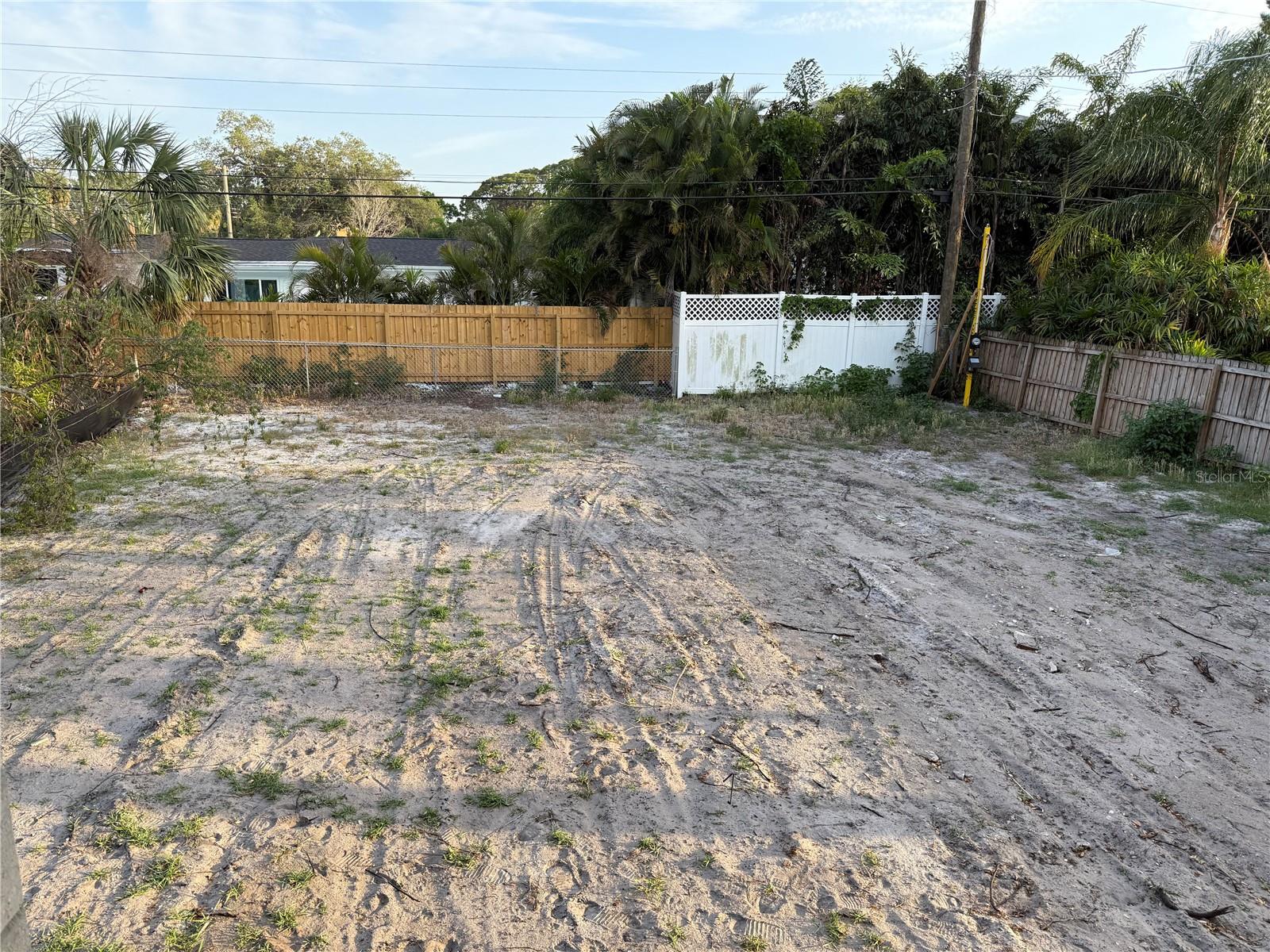 Image 10 of 11 For 4642 Longfellow Avenue
