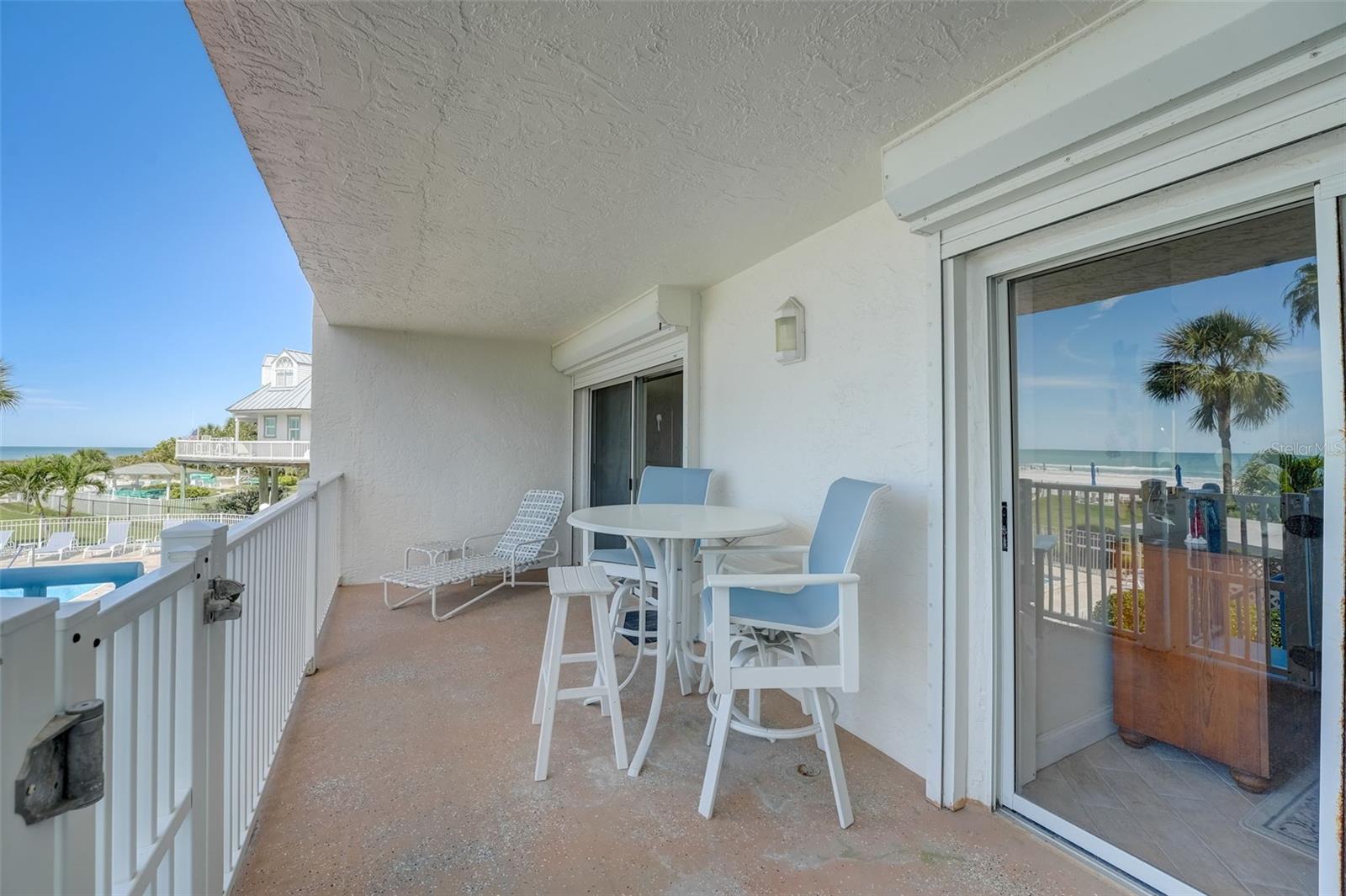 Image 40 of 64 For 17980 Gulf Boulevard 103