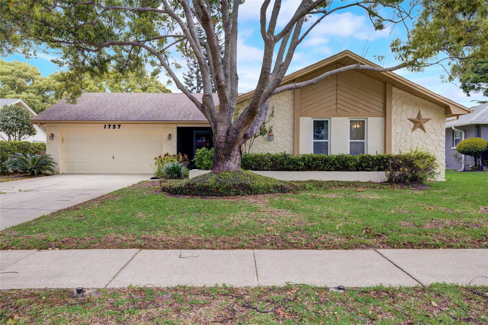 Details for 1757 Macdonnell Drive, PALM HARBOR, FL 34684