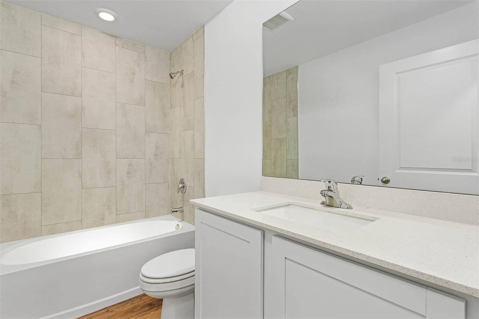 Image 9 of 9 For 13371 Drysdale Avenue