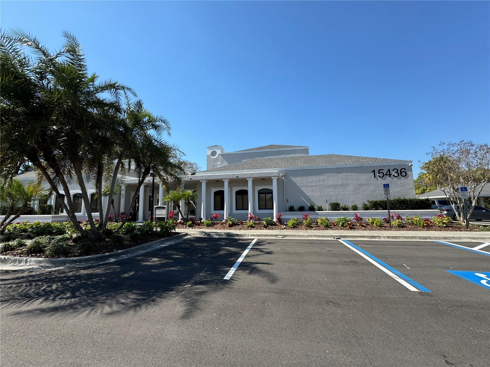 Image 4 of 9 For 15434 Florida Avenue