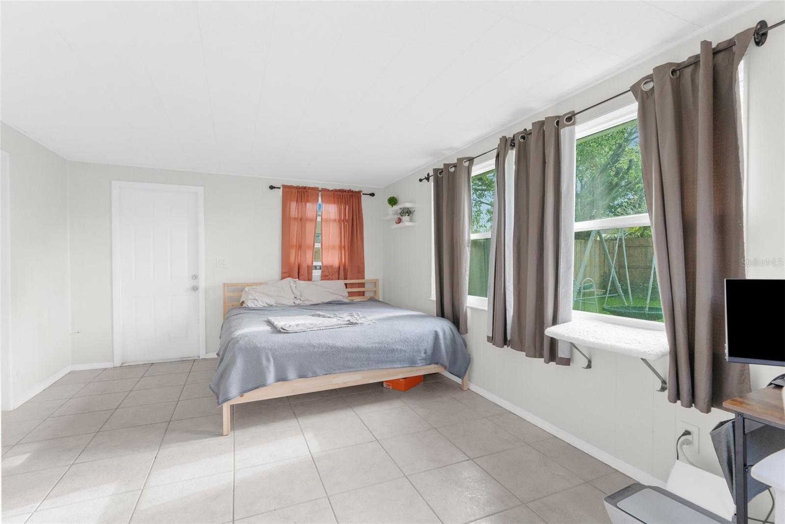 Image 19 of 24 For 8514 108th Street