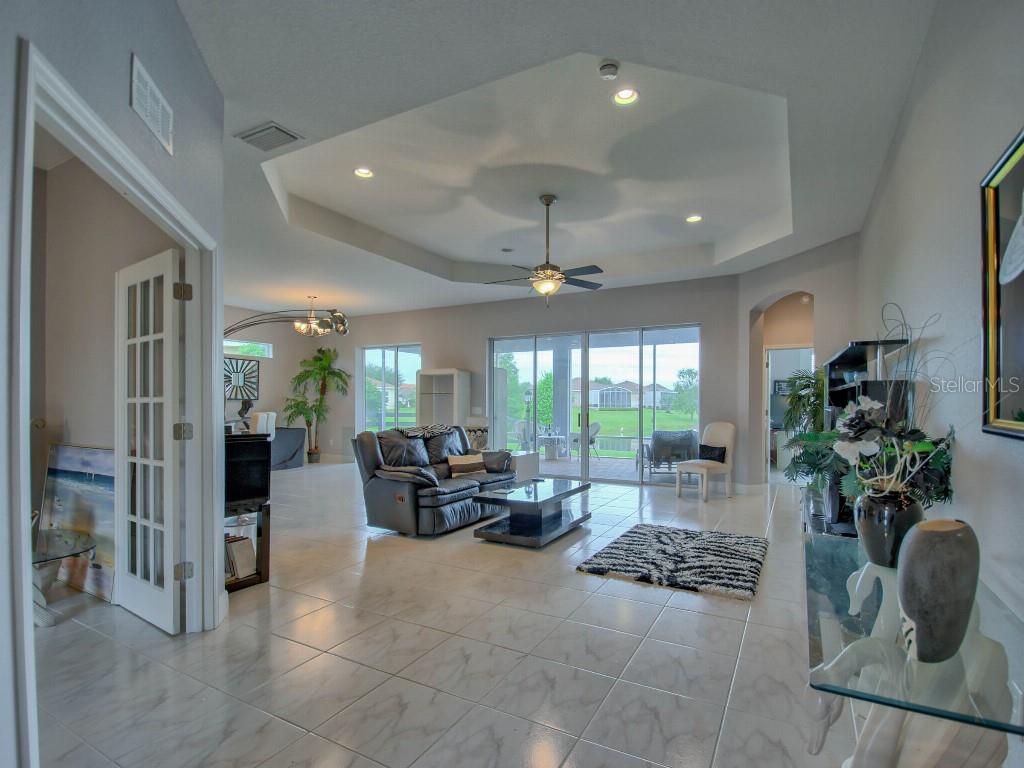 Image 3 of 25 For 10019 Regatta Boulevard