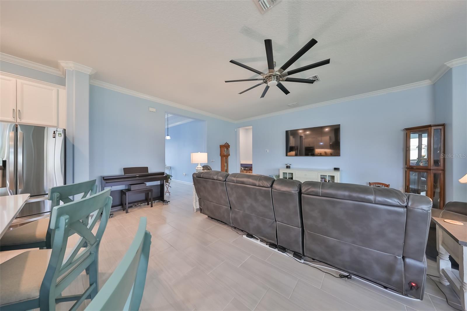 Listing photo id 6 for 17152 Scuba Crest Street