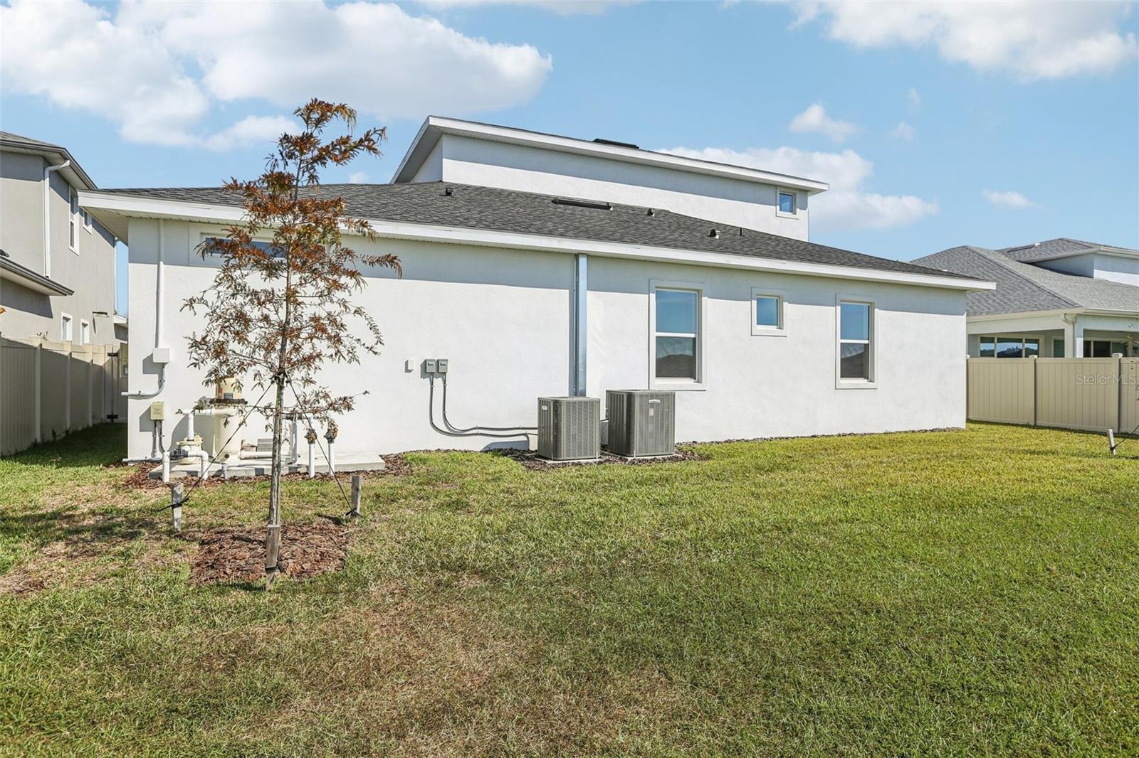 Listing photo id 64 for 32298 Wetland Bird View