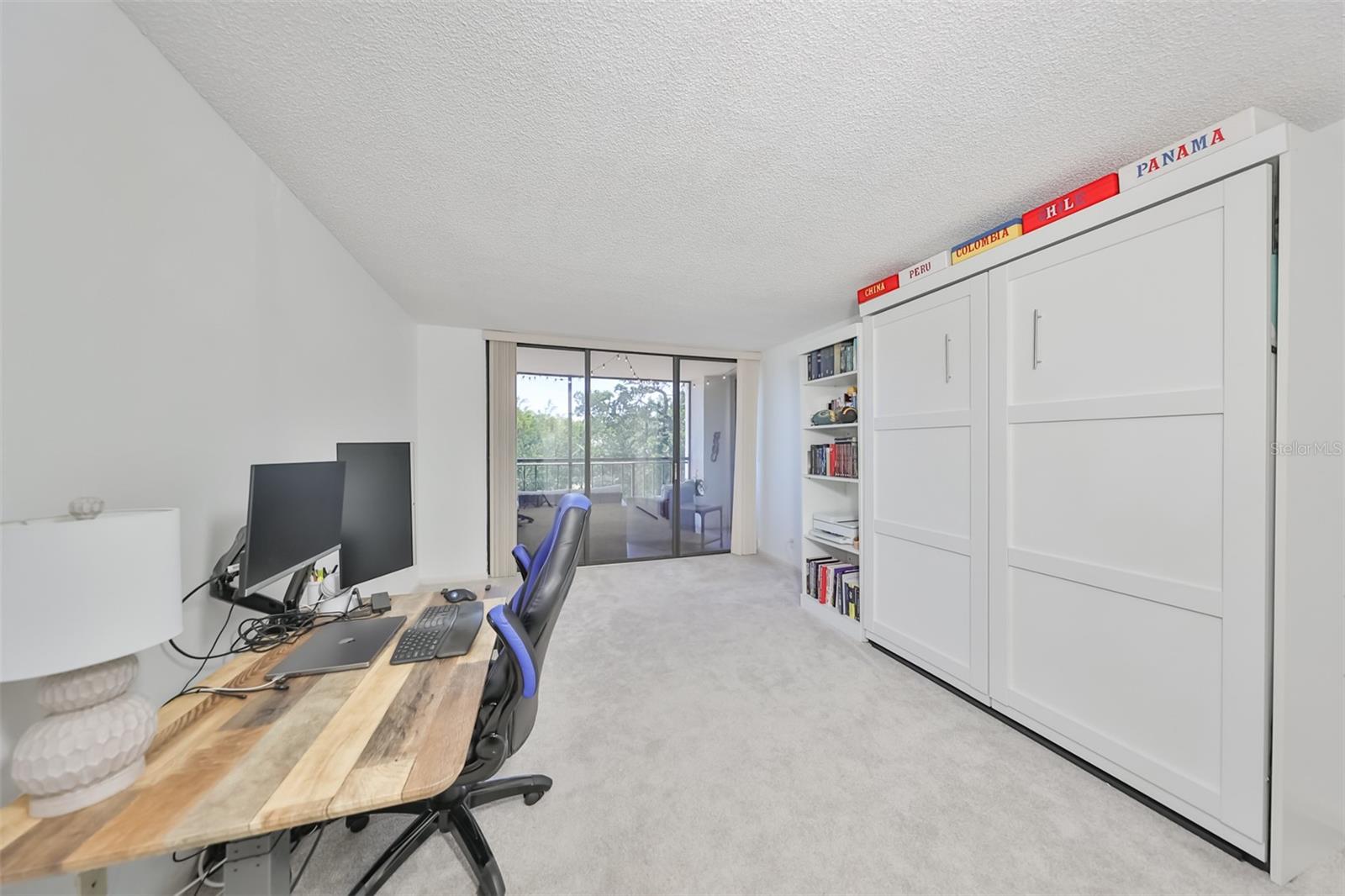 Listing photo id 27 for 220 Belleview Boulevard 304