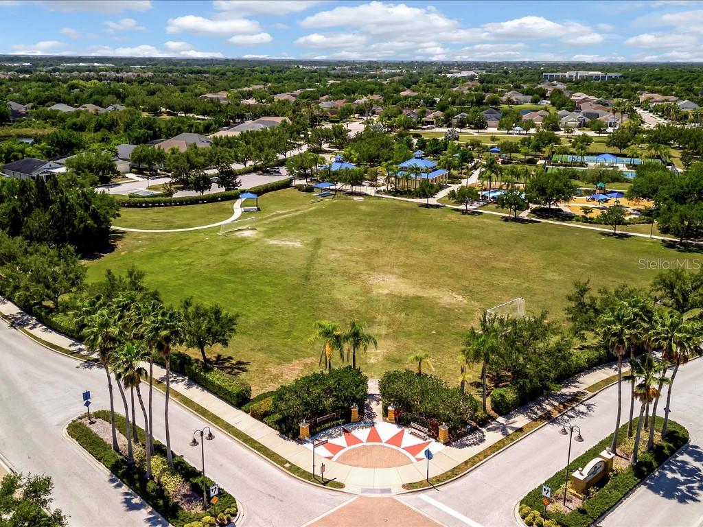 Listing photo id 41 for 4731 Balboa Park Loop