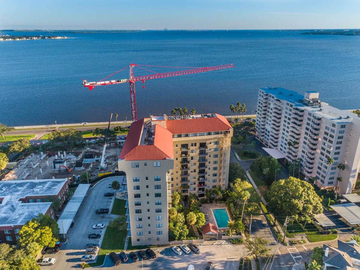 Image 6 of 46 For 2109 Bayshore Boulevard 306