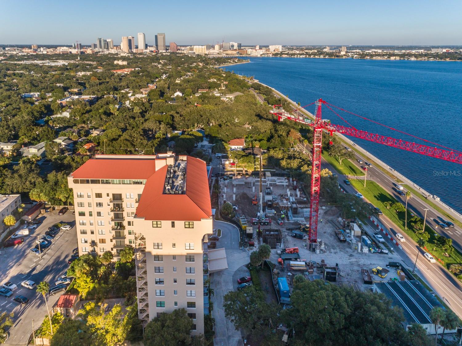 Image 9 of 46 For 2109 Bayshore Boulevard 306