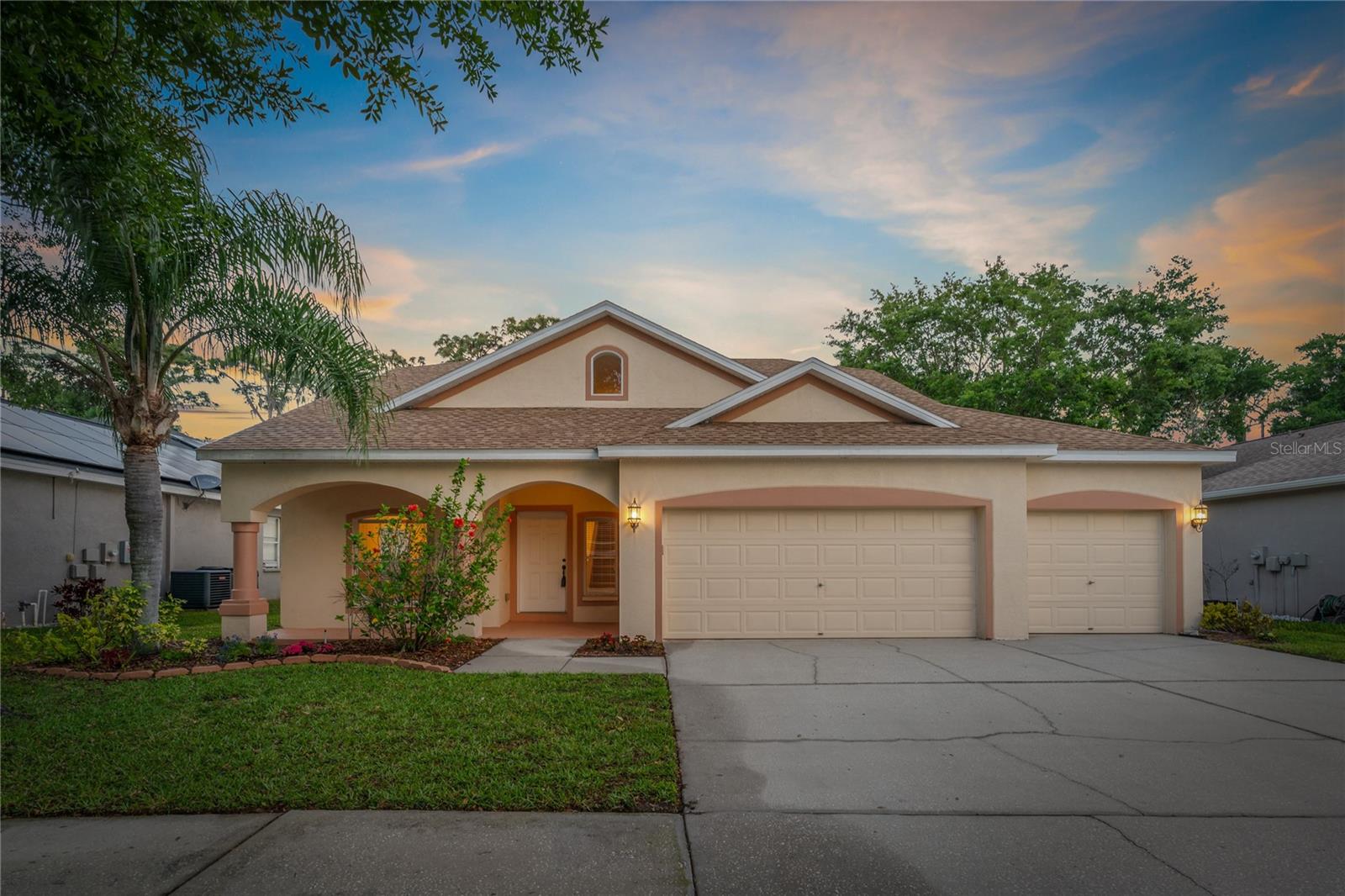 Details for 12814 Cattail Shore Lane, RIVERVIEW, FL 33579