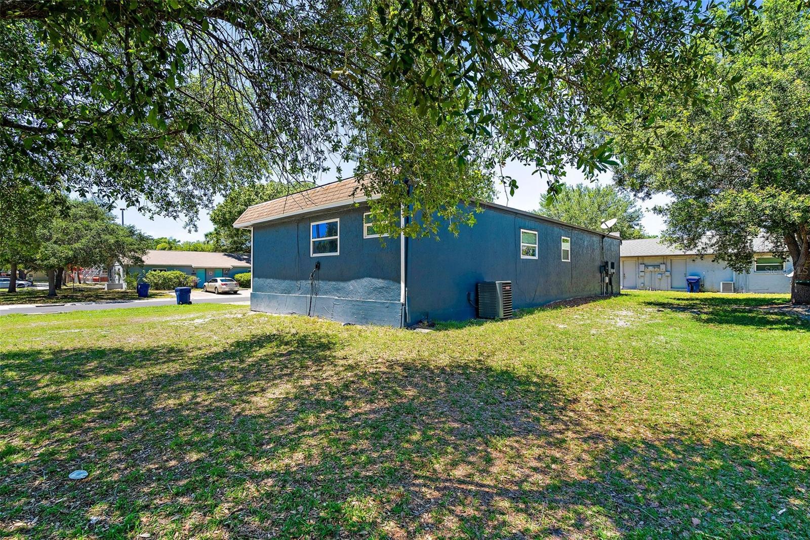 Image 8 of 15 For 15049 Topaz Lane