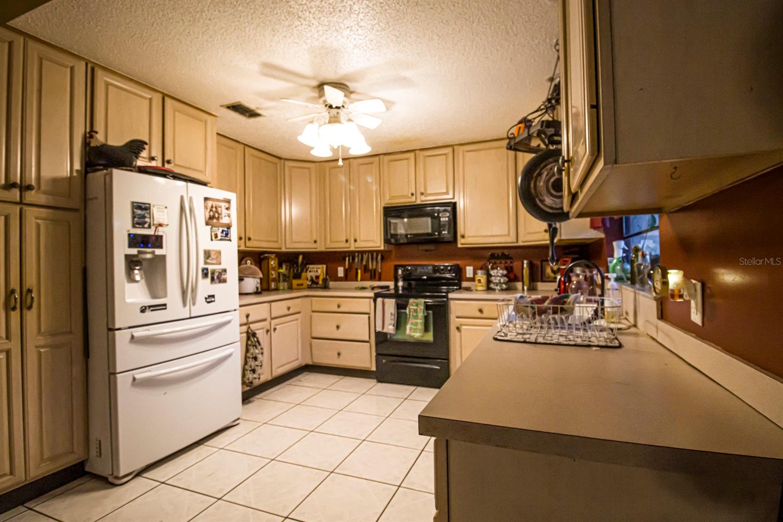 Listing photo id 12 for 360 Suncoast Boulevard