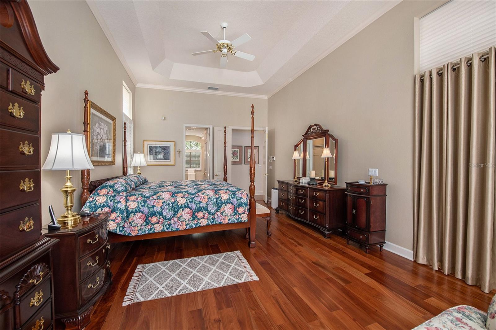 Listing photo id 22 for 8904 Magnolia Chase Circle