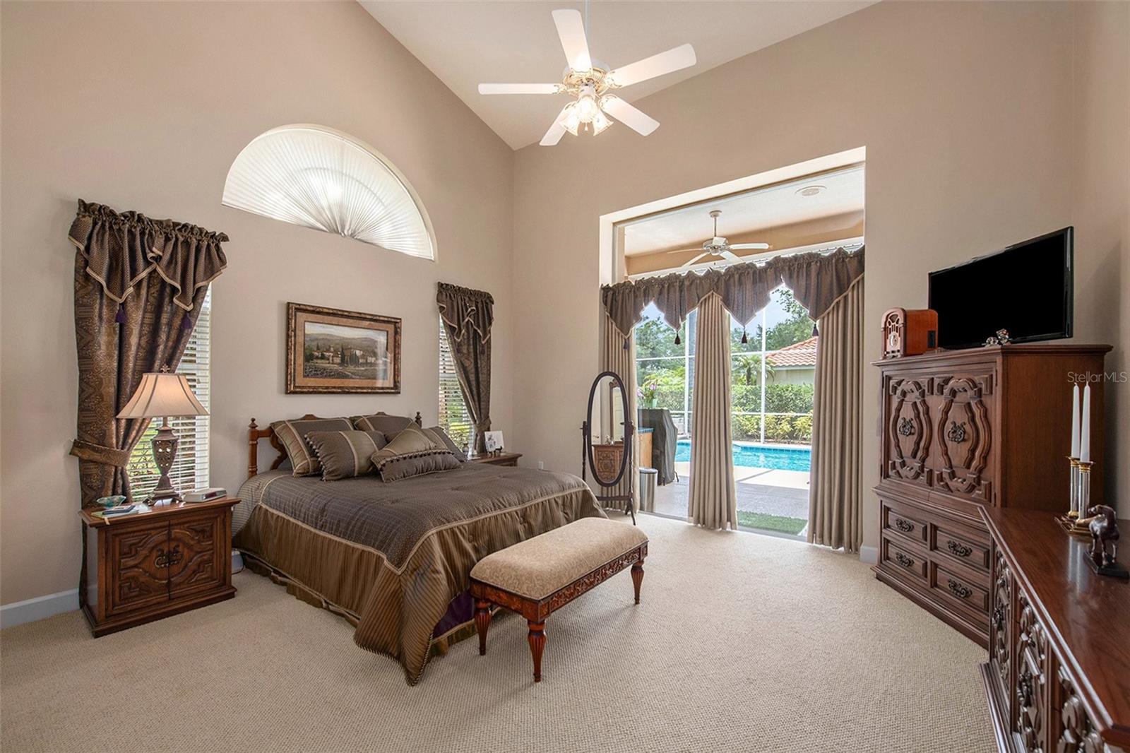 Listing photo id 27 for 8904 Magnolia Chase Circle