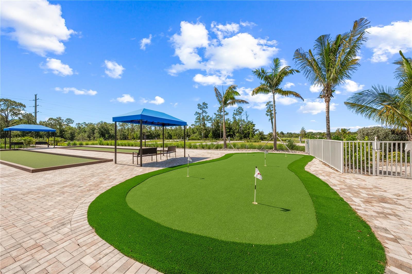 Image 23 of 30 For 5602 Laguna Caribe Circle